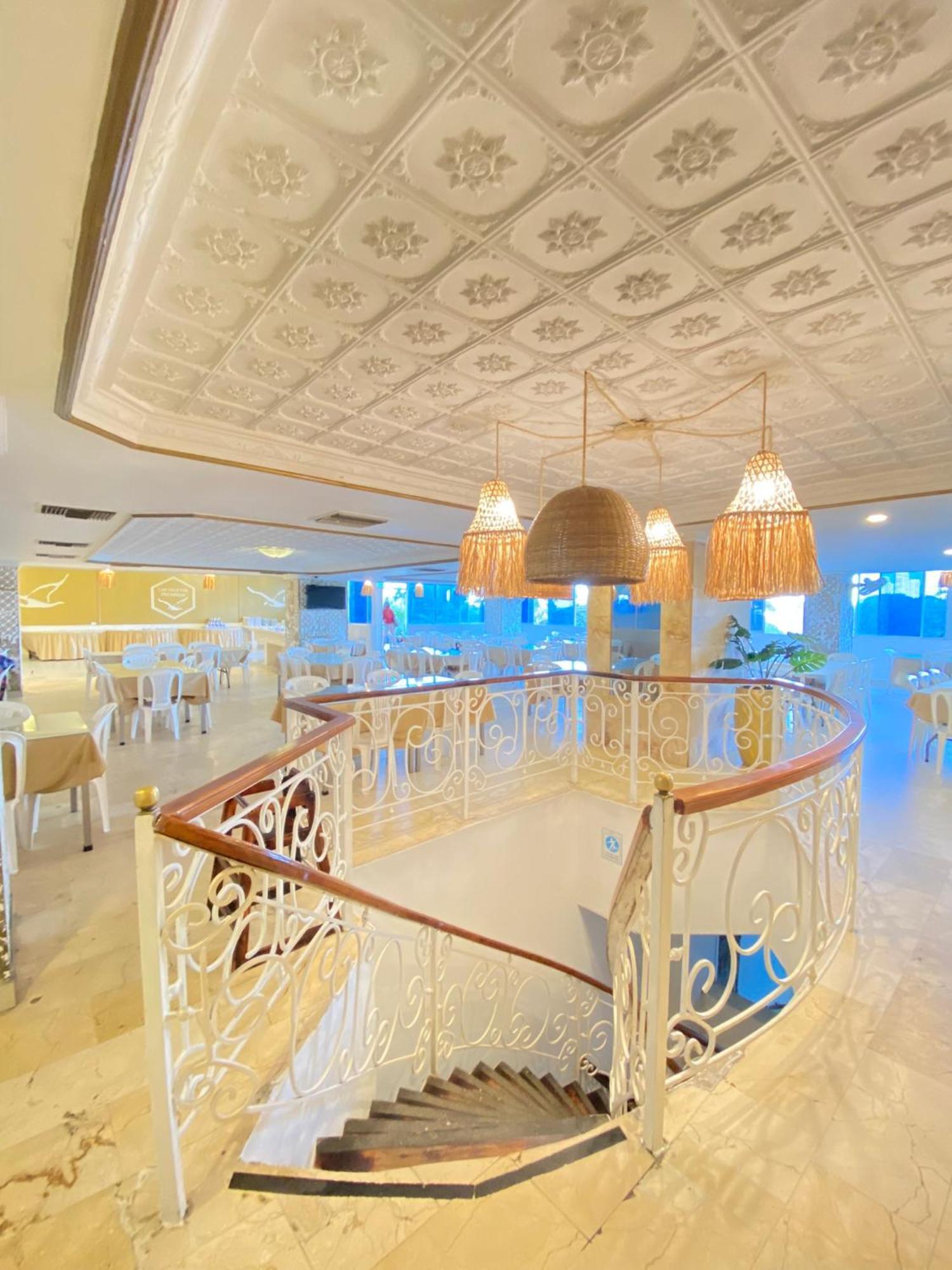 Hotel Cartagena Premium Экстерьер фото