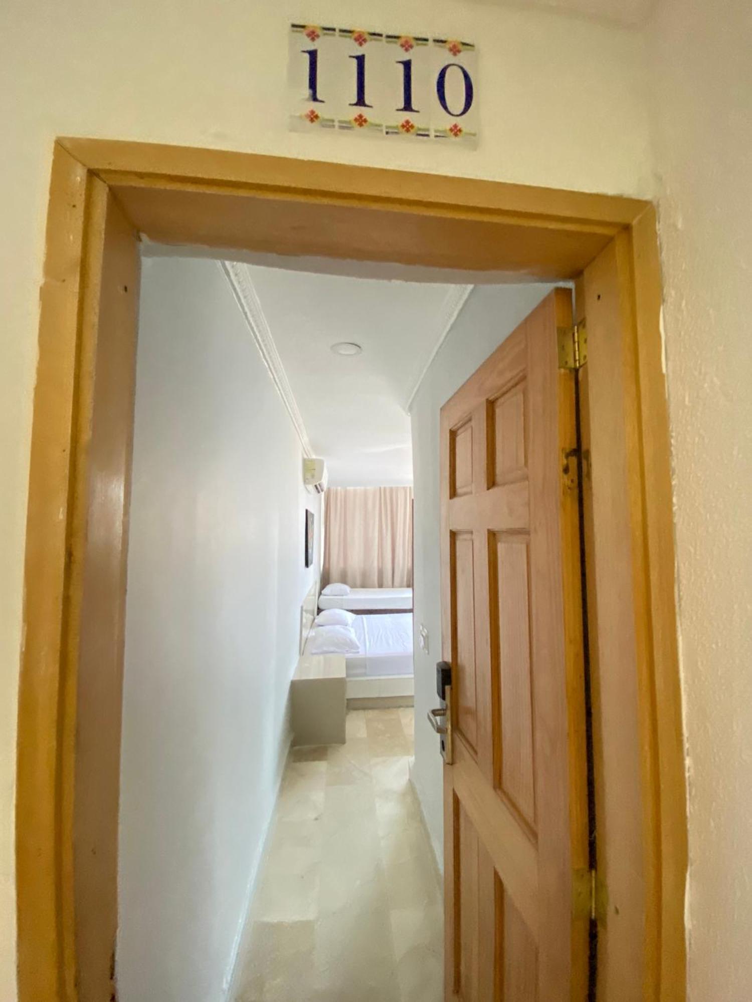 Hotel Cartagena Premium Экстерьер фото